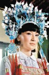 梨花泪叶如萍