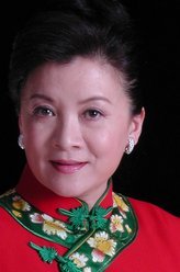 古村女人八斤婶