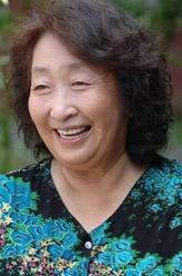 瞧这一家子奶奶