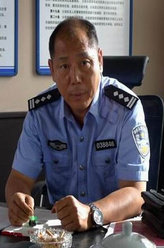 新警事张旭光