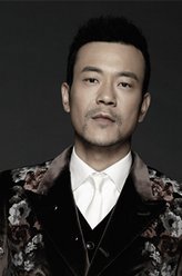 愤怒的天使廖凡