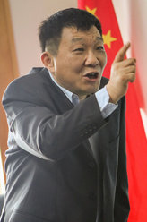 啊父老乡亲关局长
