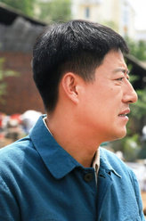 小草青青赵春来