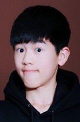 伪装者张巨明