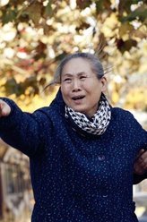 继父回家李母