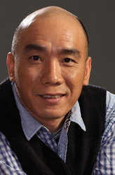 传奇大掌柜姚泽圣