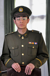 与狼共舞余汉群