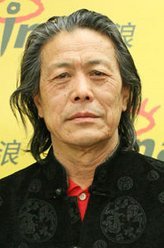 北京青年何四方