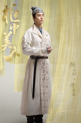 柜中美人李玉溪