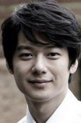 清潭洞丑闻姜成民