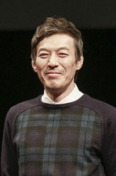 钢铁人金甲洙