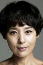 下女们尹氏