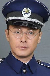 大帅哥顾落芦