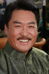 胡杨的夏天祝延平