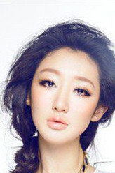 硝烟散尽李依馨