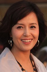 粘豆包于莉红