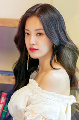 马成的喜悦李夏琳