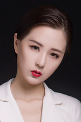 教室的那一间于贝贝